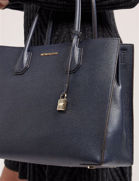 Luxurious Michael Kors Large Mercer Tote Bag 